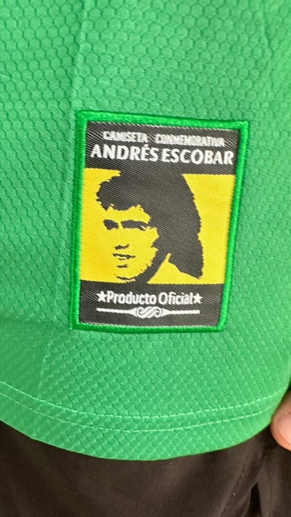 Camiseta Andres Escobar Manga Larga 1989