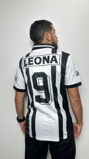 Camileta Leona Retro