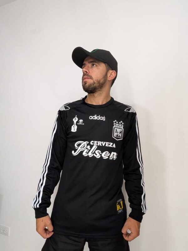 Camí buzo Conmemorativo Andrés Escobar 1995 Negro