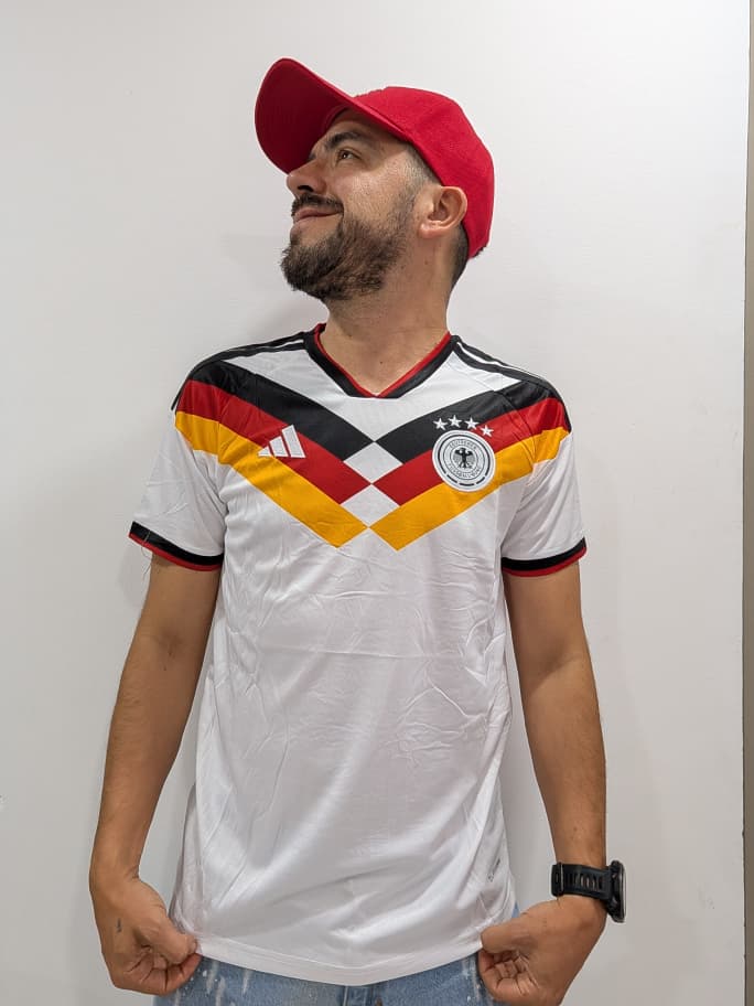 WhatsApp Image 2026-06-14 at 6.07.56 PM (1) Uniforme Alemania 2026 (Calidad 1.1)