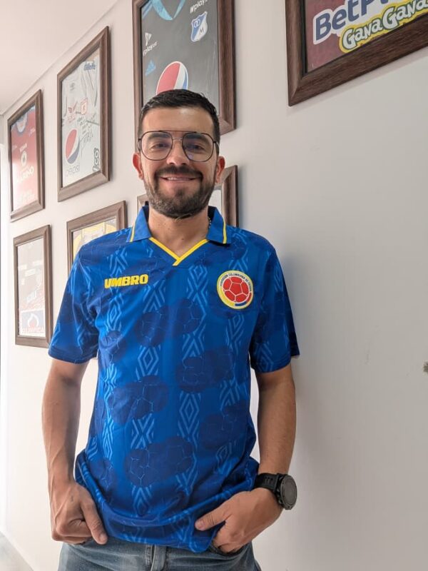 Camiseta Colombia 1994 Visitantes (Calidad 1.1)