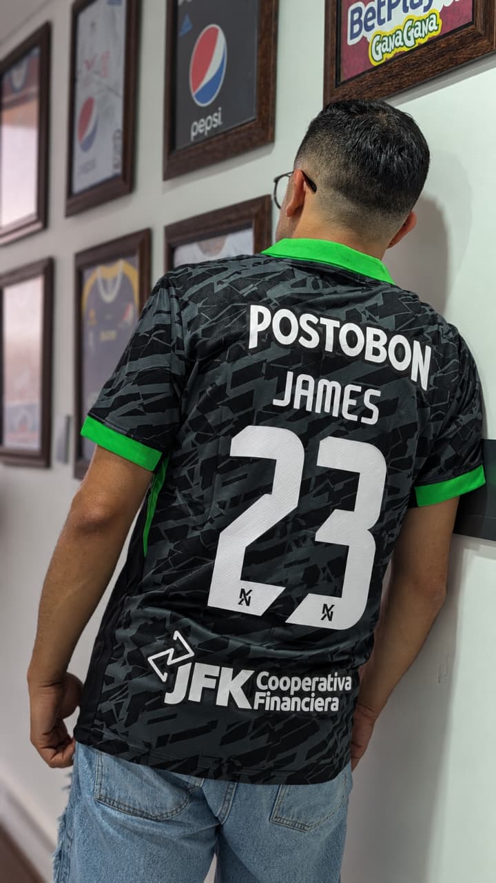 CAMISETA DE NACIONAL 2026 DORSAL JAMES 23 - Imagen 3